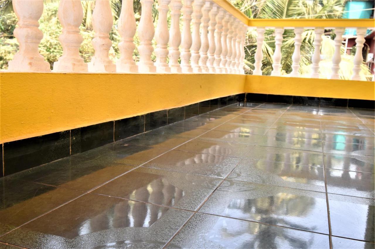 Goa Samundar Beach Resort Candolim Bagian luar foto