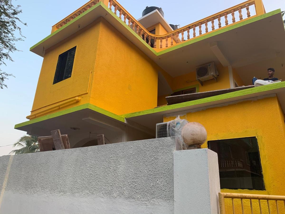 Goa Samundar Beach Resort Candolim Bagian luar foto